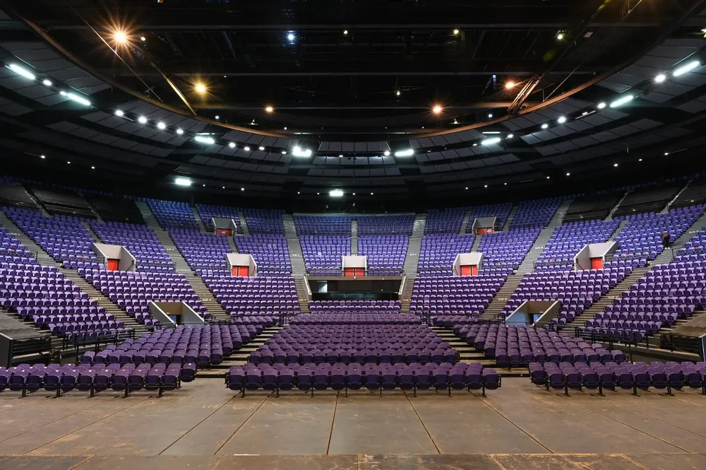 THE WORLD OF QUEEN à TOULON — 1 décembre 2028